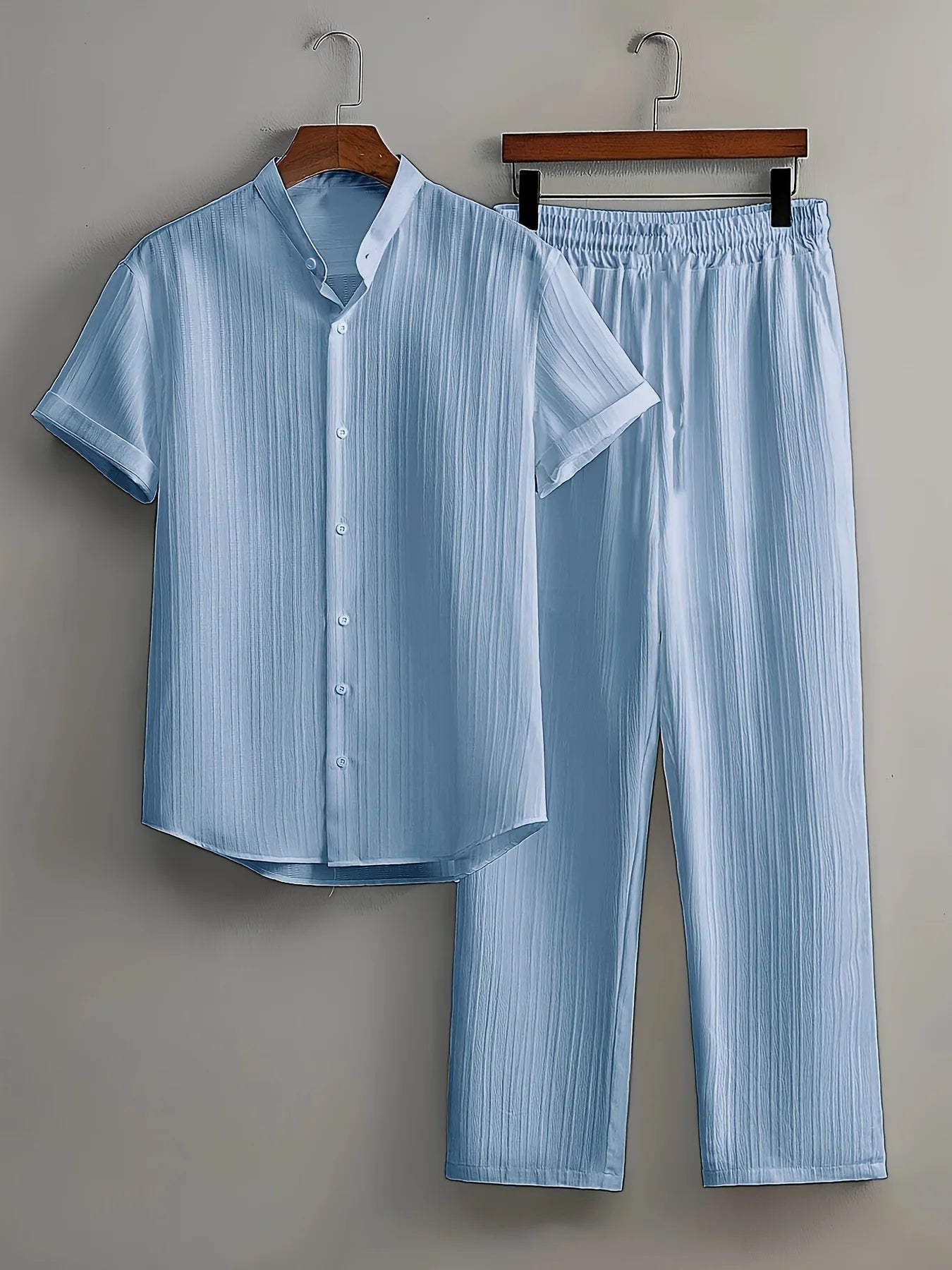Herren Sommer Set Vlies 2025 bestehend aus Kurzärmligem Tshirt und locker sitzender Hose